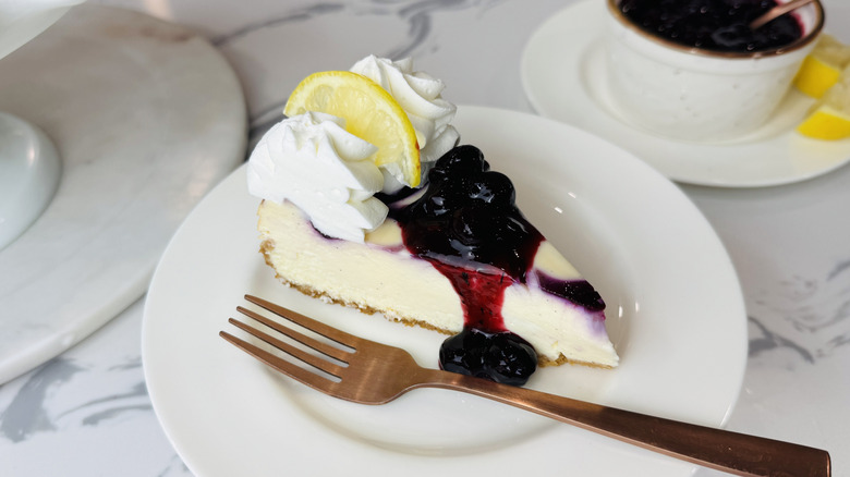 Blueberry lemon cheesecake slice