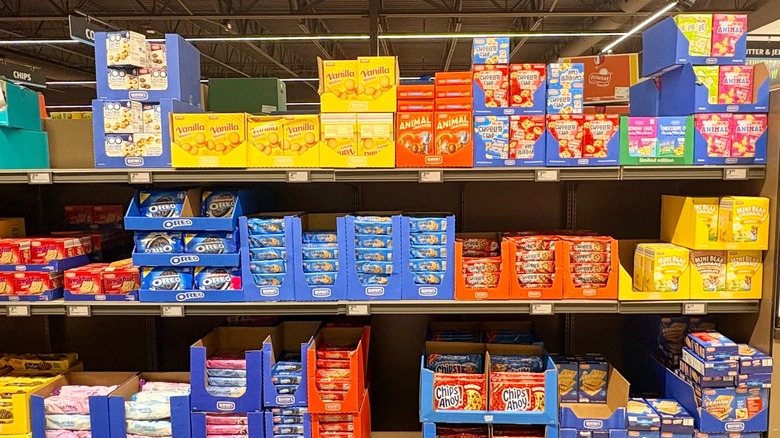 Aldi cookie aisle