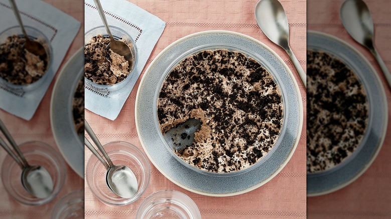 Walmart Cookies and Creme Whipped Mousse
