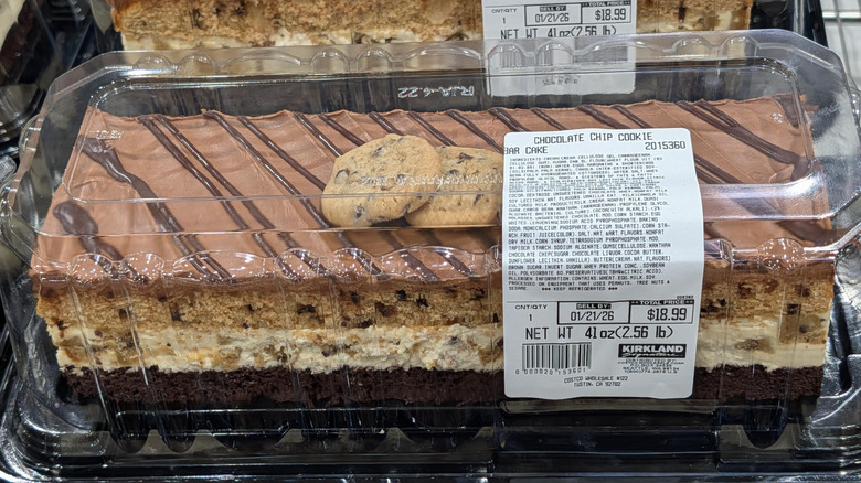 Costco cookie bar cake in a container