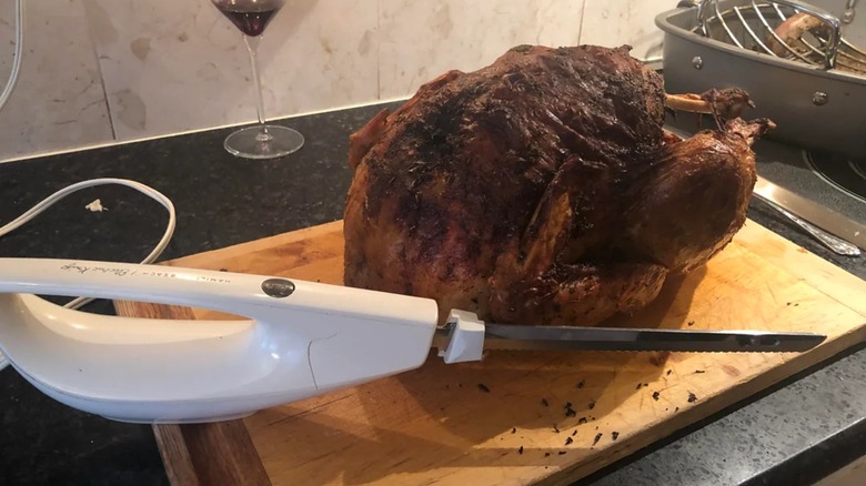 1960s Hamilton Beach electric carving knife with turkey