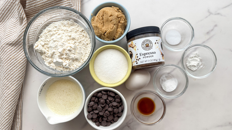 Coffee chocolate chip cookie recipe ingredients