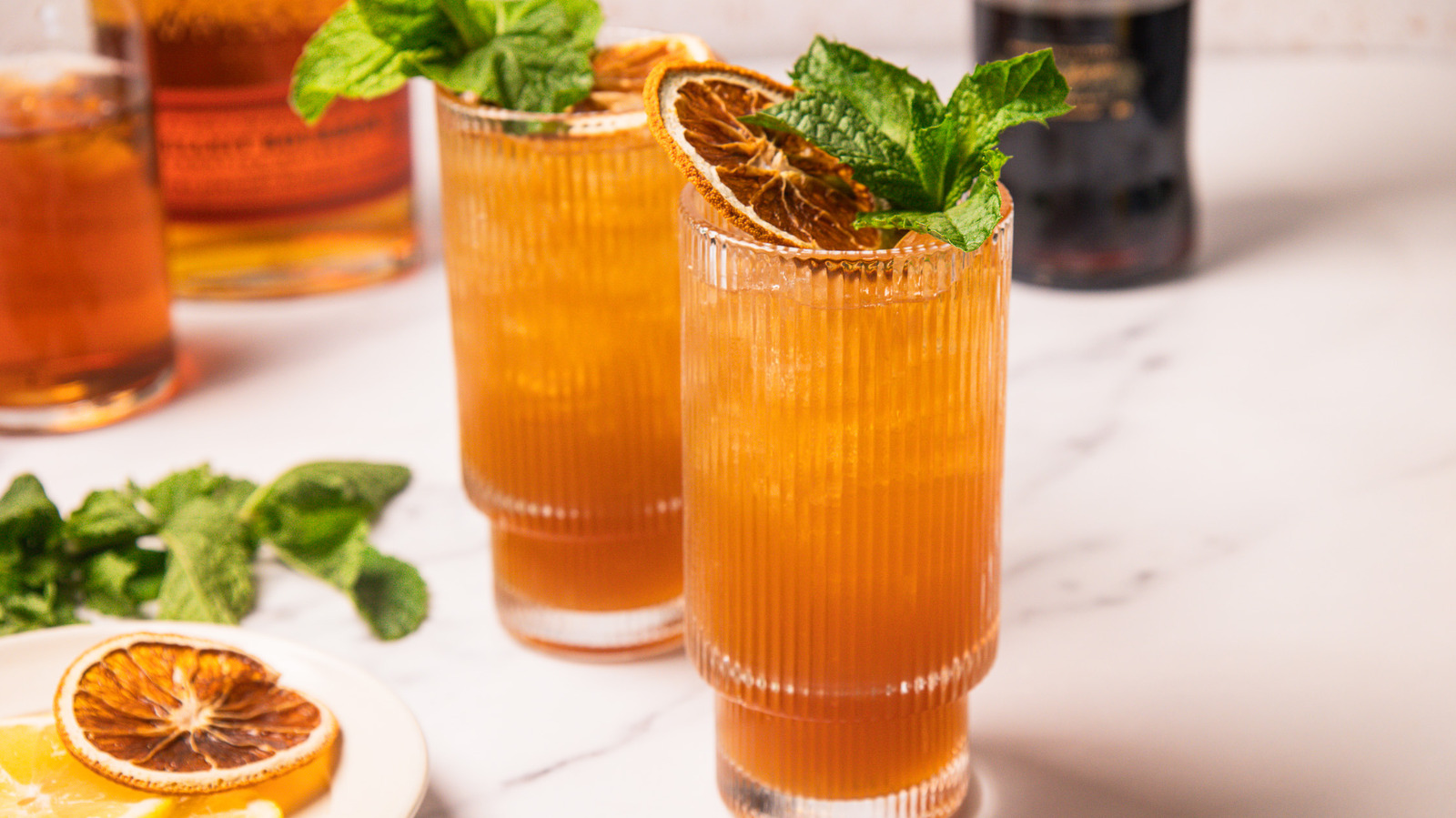 Sødt te whisky smash opskrift