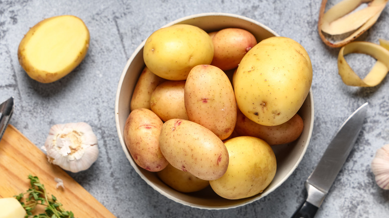 A bowl of fresh potatoes