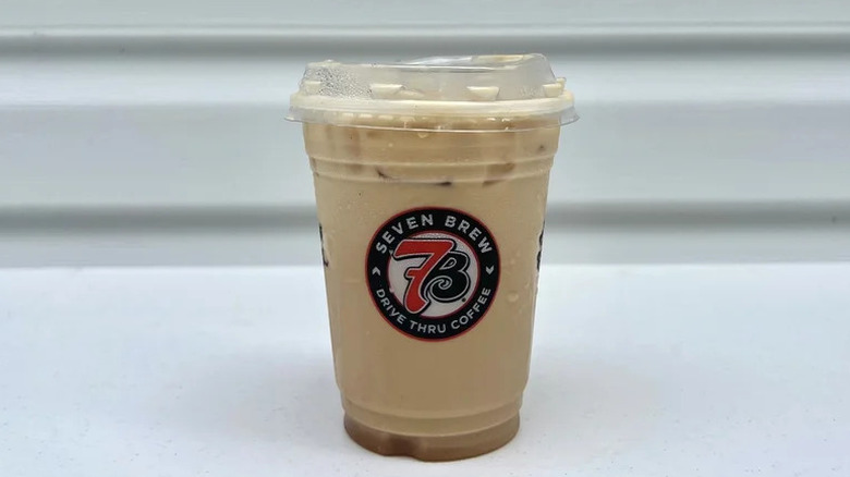 7 Brew Original Pumpkin Blondie Breve on white table