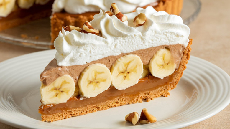 Slice of banofee pie on plate
