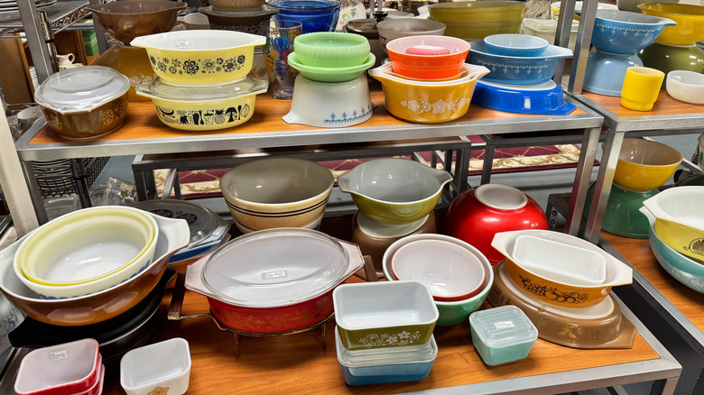 All kinds of vintage Pyrex dishes on display