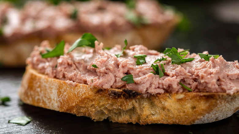Open-faced liverwurst sandwich