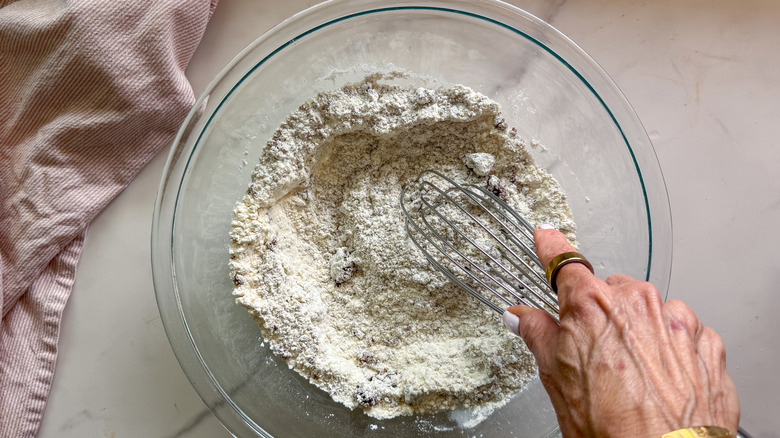 hand mixing dry ingredients