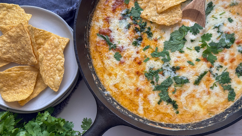 skillet dip with chips