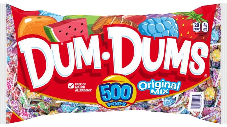 A bag of 500 Dum Dums from Sam's Club