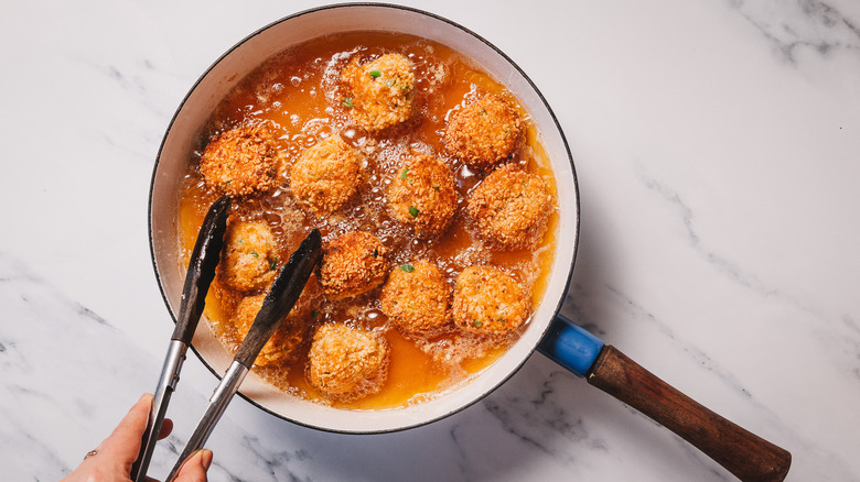 jalapeno bites in pan