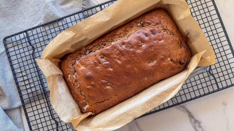 pan on cooling rack